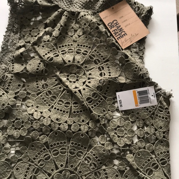 NWT Lace shell - Picture 3 of 3